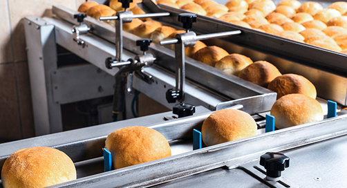 小型だから必要な床面積は最小限。既存ラインに導入できる仕様を実現