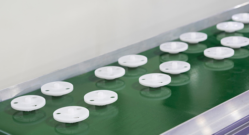 位置決め機構がなくても追従して検出できる